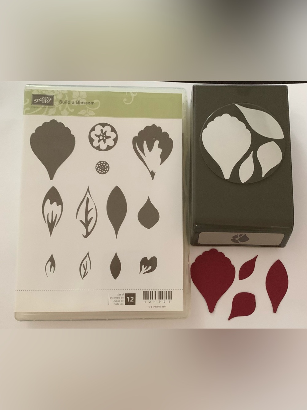 Stampin' Up! Build a Blossom Punch & Stamp Set Bundle. Punch works perfectly
